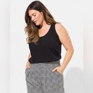 Torrid Challis Henley Pocket Sleeveless Tank NWT